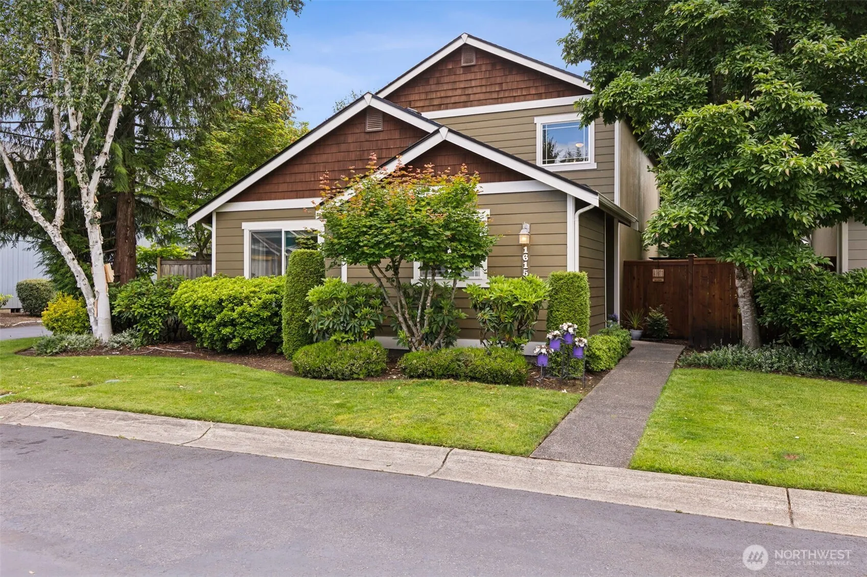 Property photo for 1615 Derby Lane Se, Tumwater photo 2