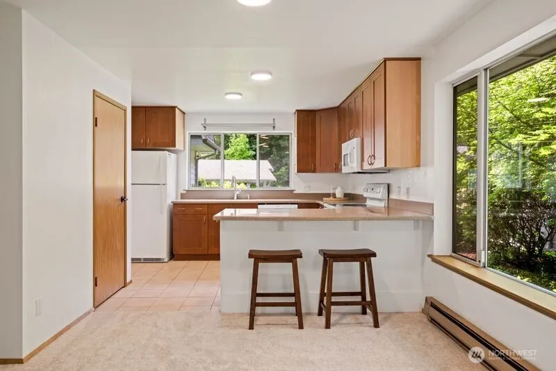 Property photo for 9912 Ne 142 Place #b201, Kirkland photo 2