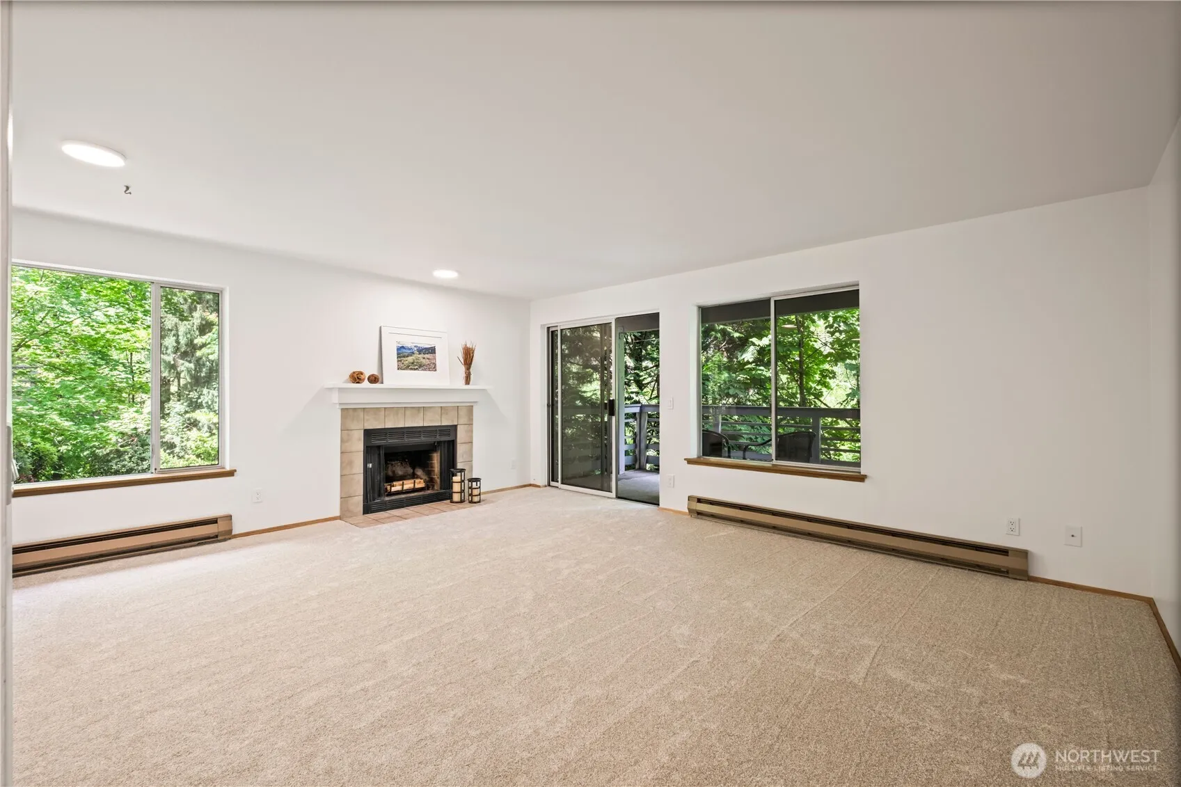 Property photo for 9912 Ne 142 Place #b201, Kirkland photo 4
