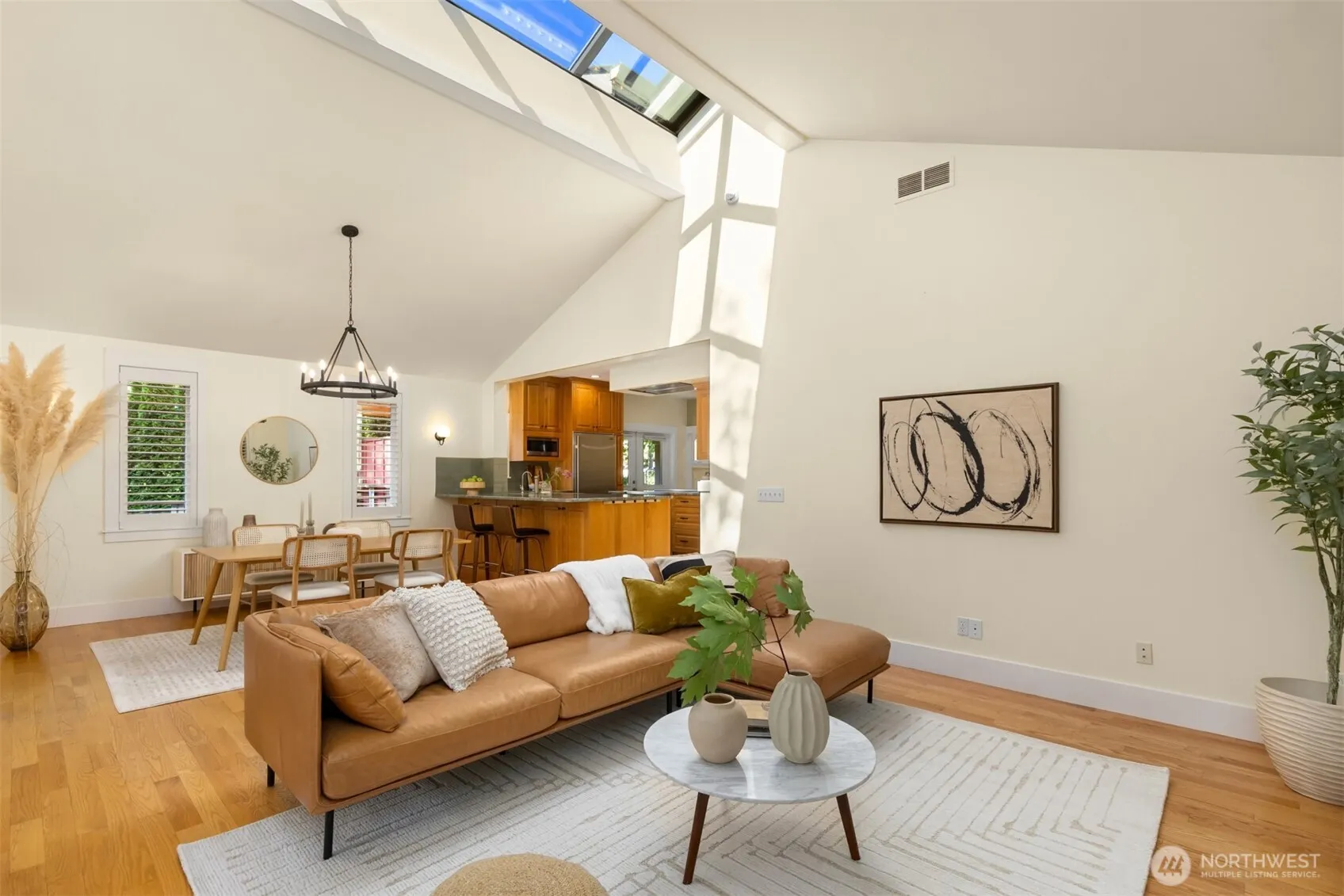 Property photo for 6575 Ne Honeysuckle Lane, Bainbridge Island photo 5