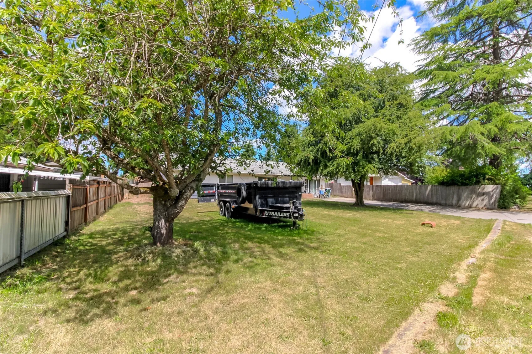 Property photo for 7130 Bentley Road E, Puyallup photo 5