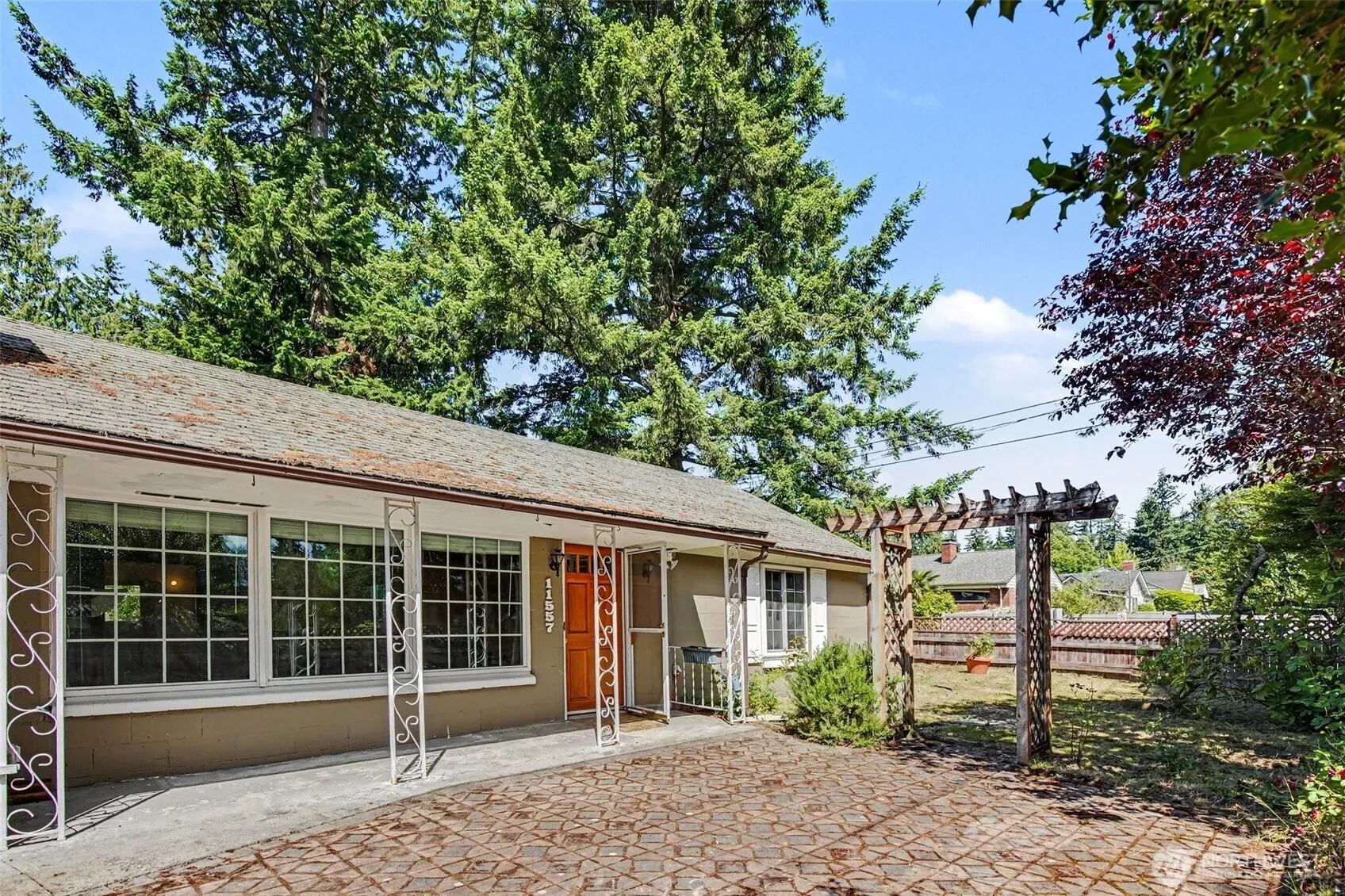 Property photo for 11557 8th Avenue Ne, Seattle photo 5
