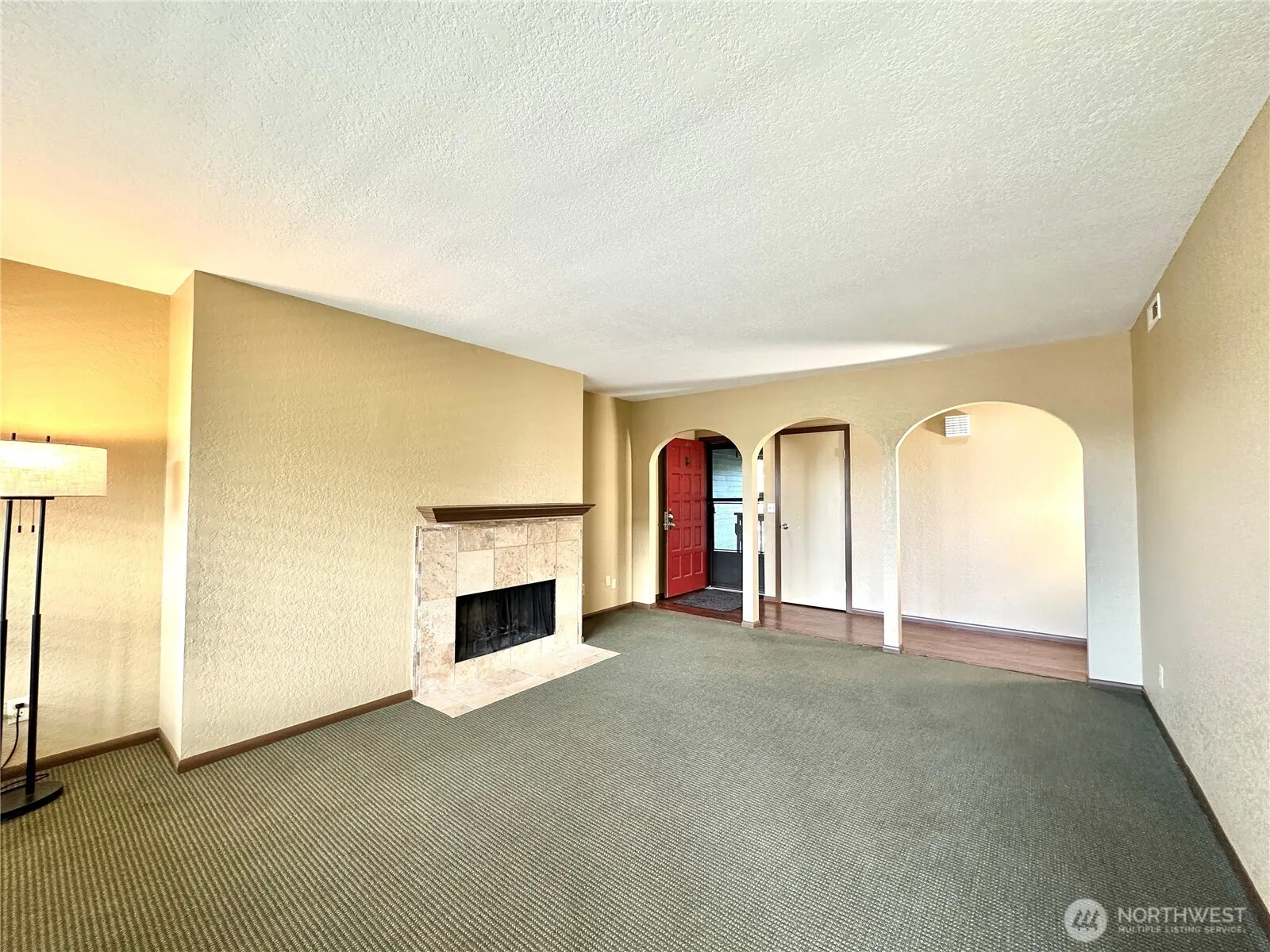 Property photo for 11642 100th Avenue Ne #305, Kirkland photo 4