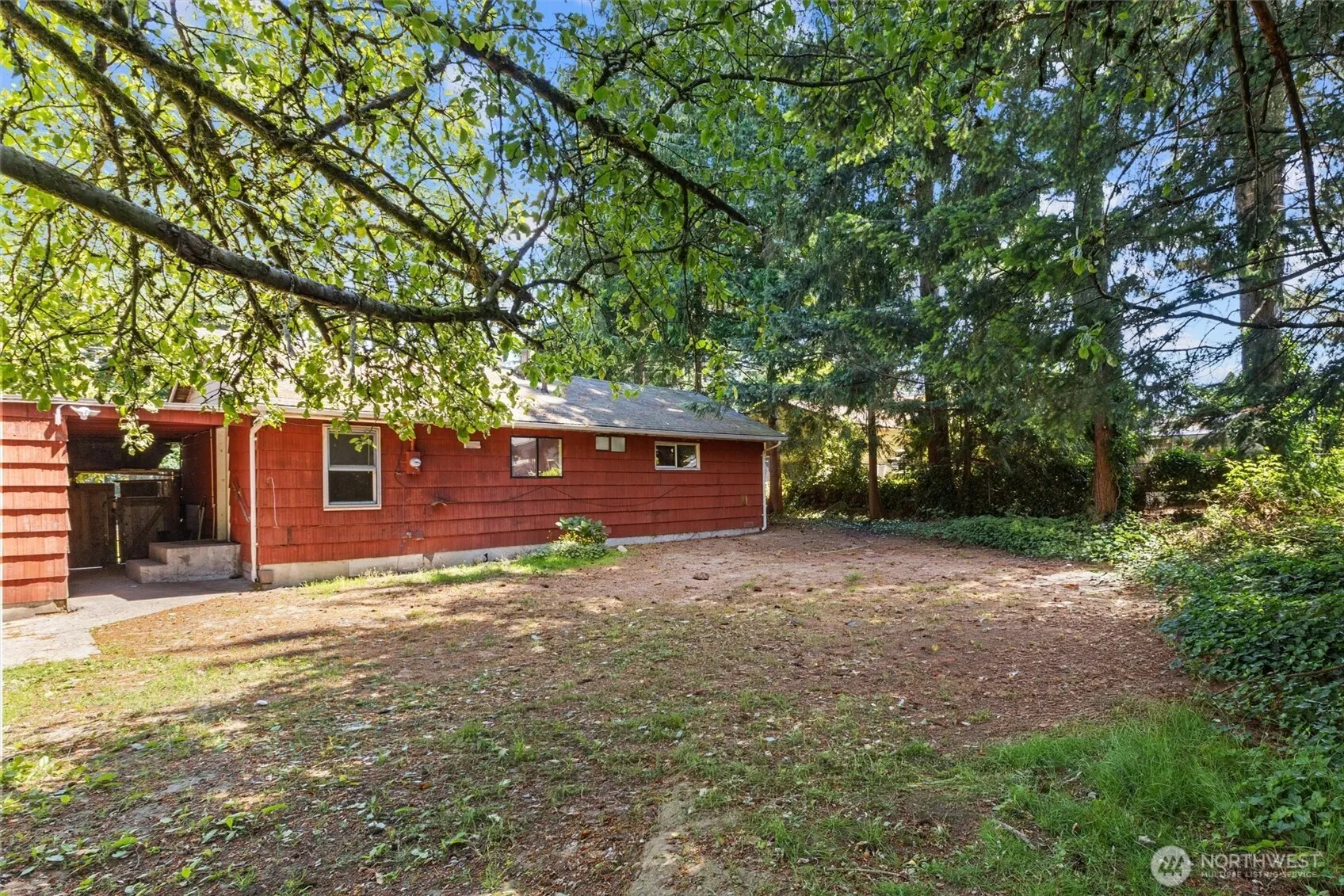 Property photo for 20430 52nd Avenue W, Lynnwood photo 5