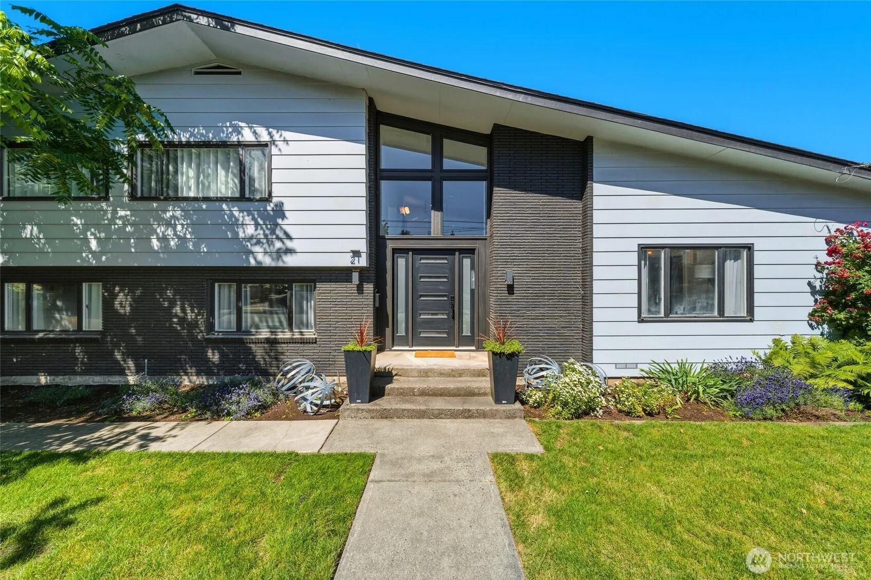 Property photo for 21 N Bellevue Avenue, Walla Walla