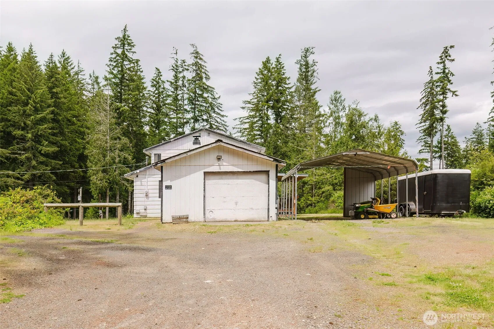 Property photo for 8025 W Wildcat Lake Road, Bremerton photo 3