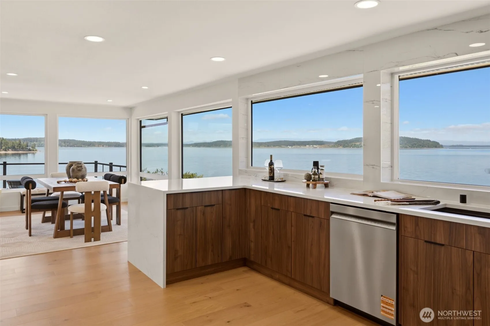 Property photo for 47 Wallace Street Steilacoom, Steilacoom photo 3