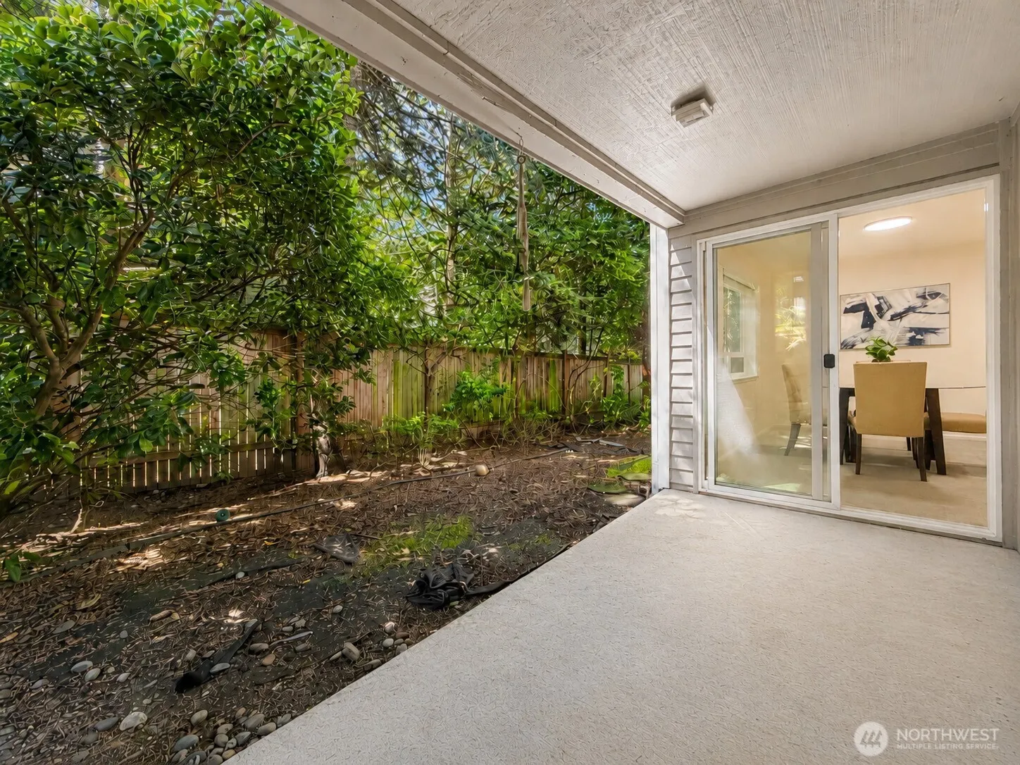 Property photo for 1626 Grant Avenue S #e101, Renton photo 4