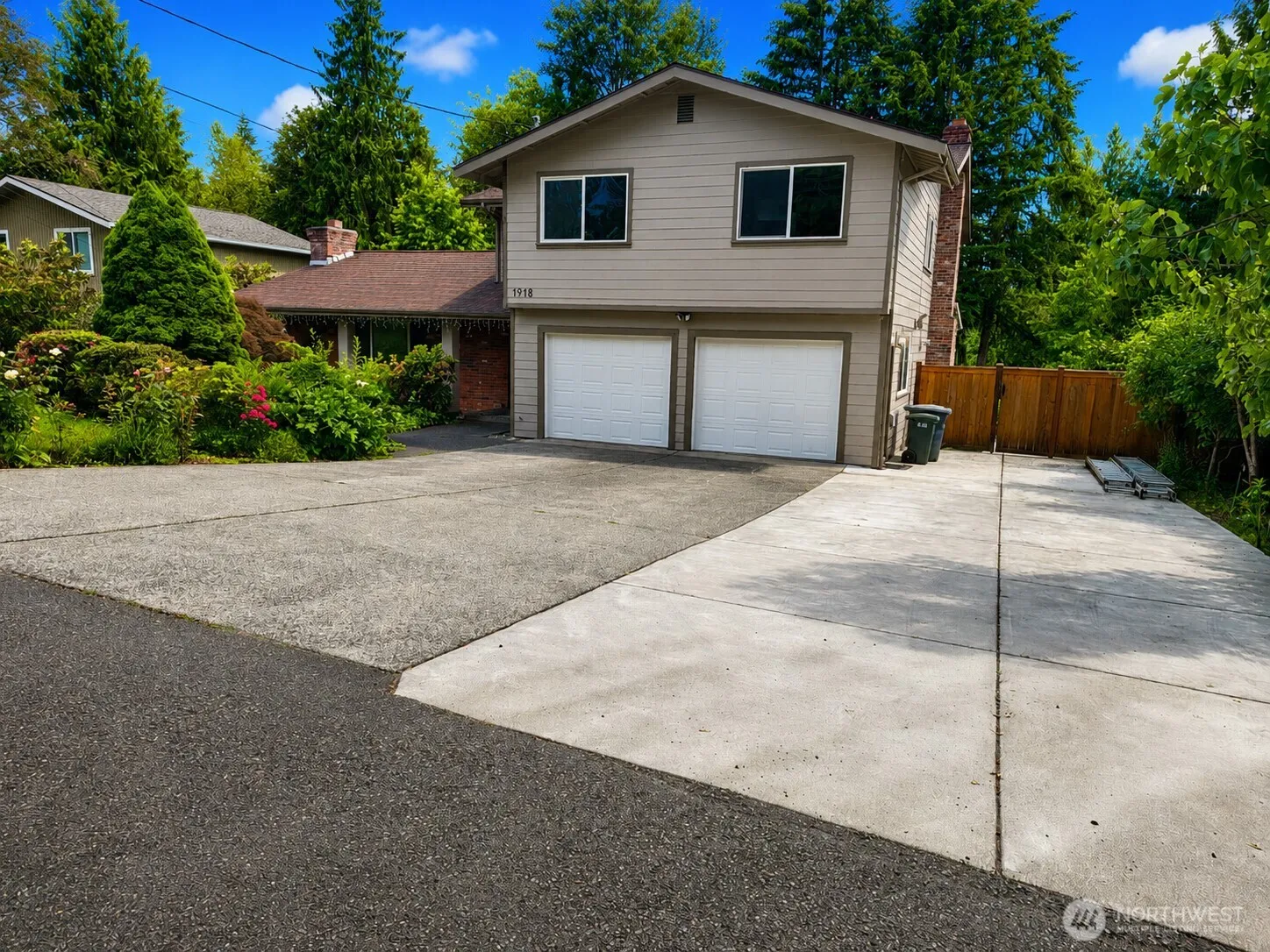 Property photo for 1918 109th Avenue Ct E, Edgewood photo 4