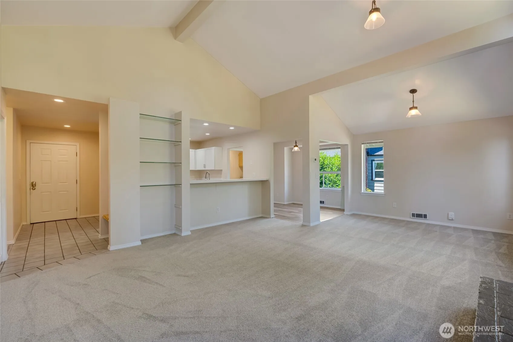 Property photo for 6015 Dexter Avenue #a/b, Everett photo 5