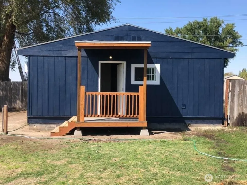 Property photo for 4016 Sandy Street Ne, Moses Lake