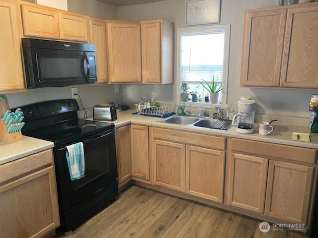 Property photo for 4016 Sandy Street Ne, Moses Lake photo 2