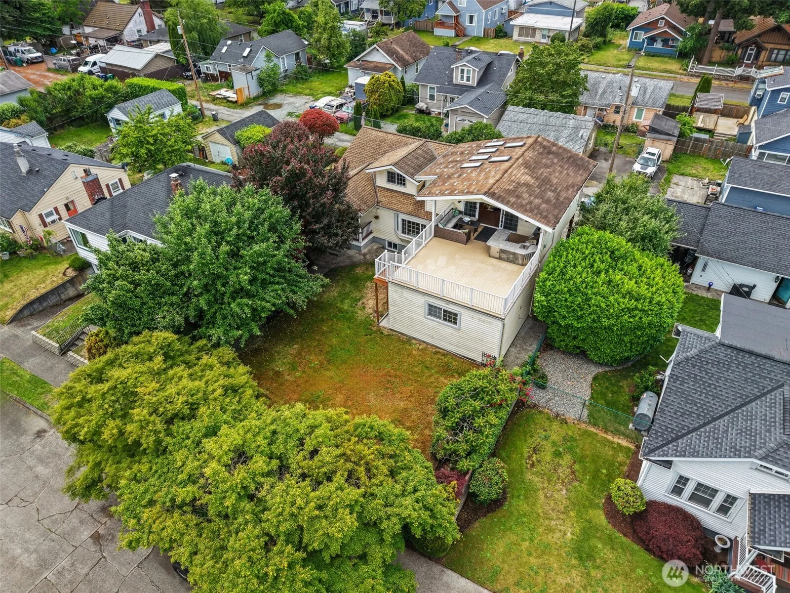 Property photo for 209 I Street Se, Auburn