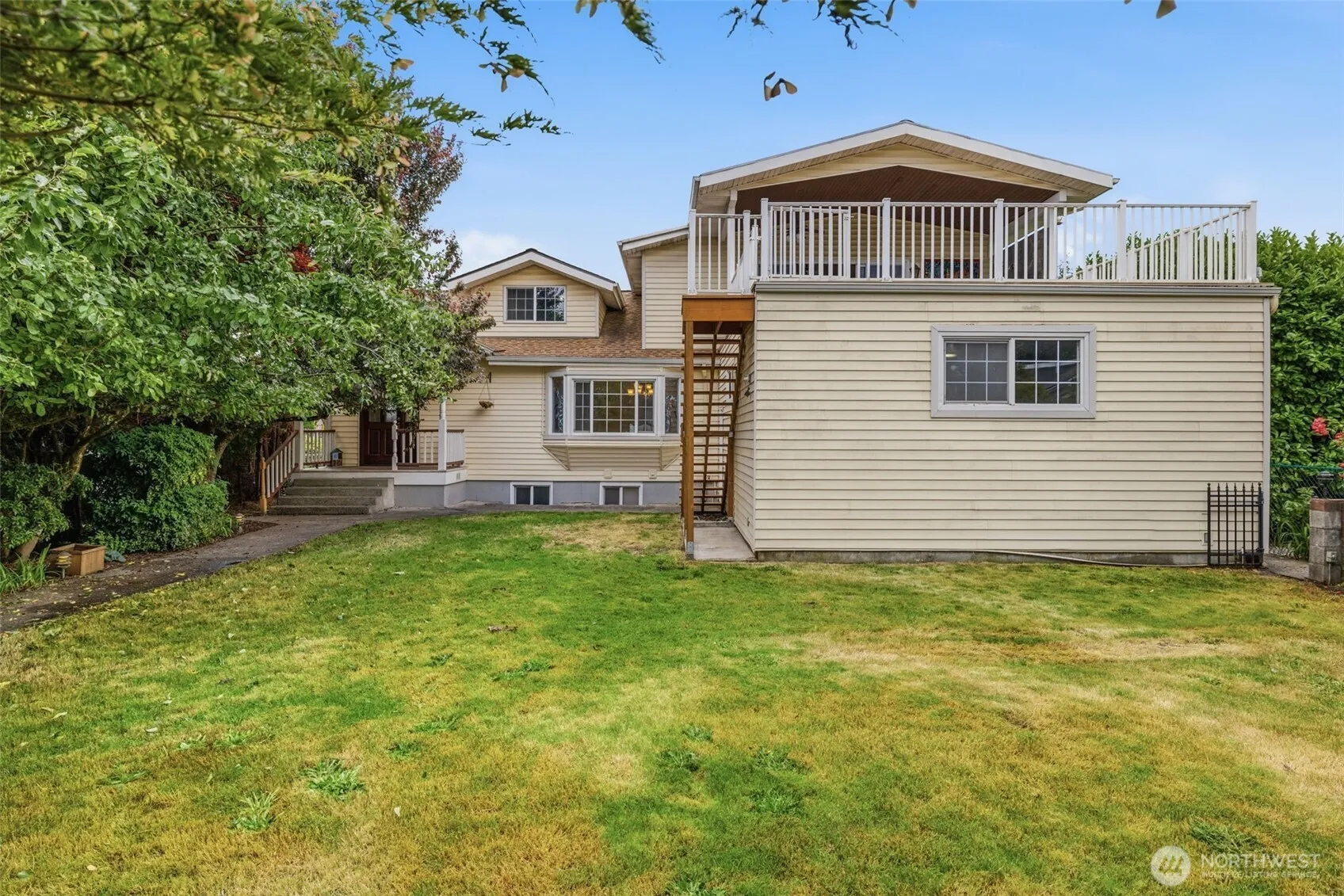 Property photo for 209 I Street Se, Auburn