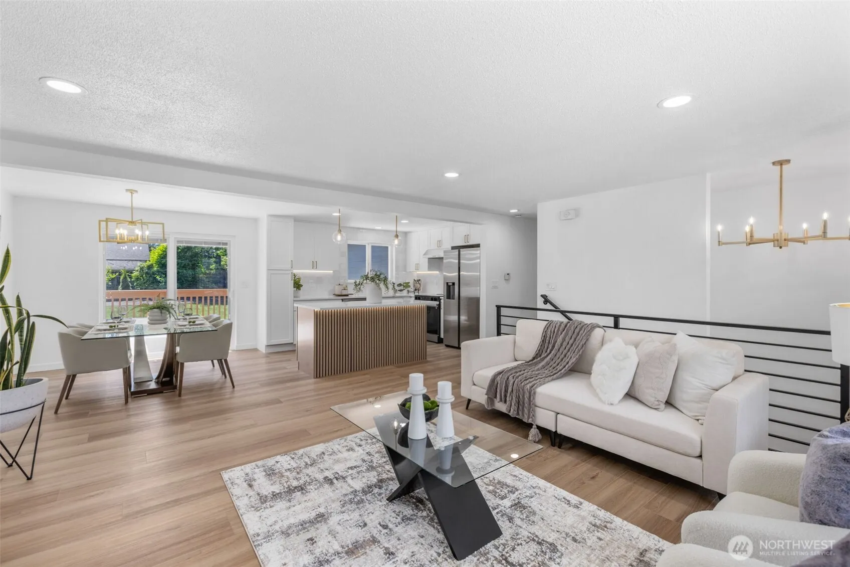 Property photo for 8712 Wildwood Avenue Sw, Lakewood photo 4