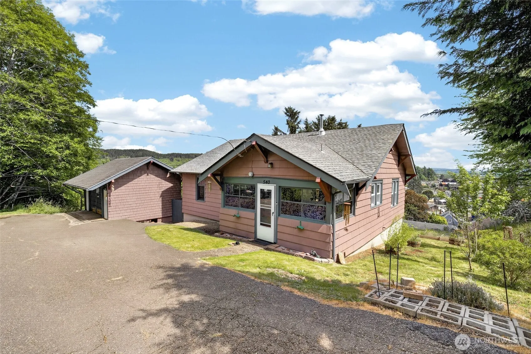 Property photo for 540 View Court, Hoquiam photo 2