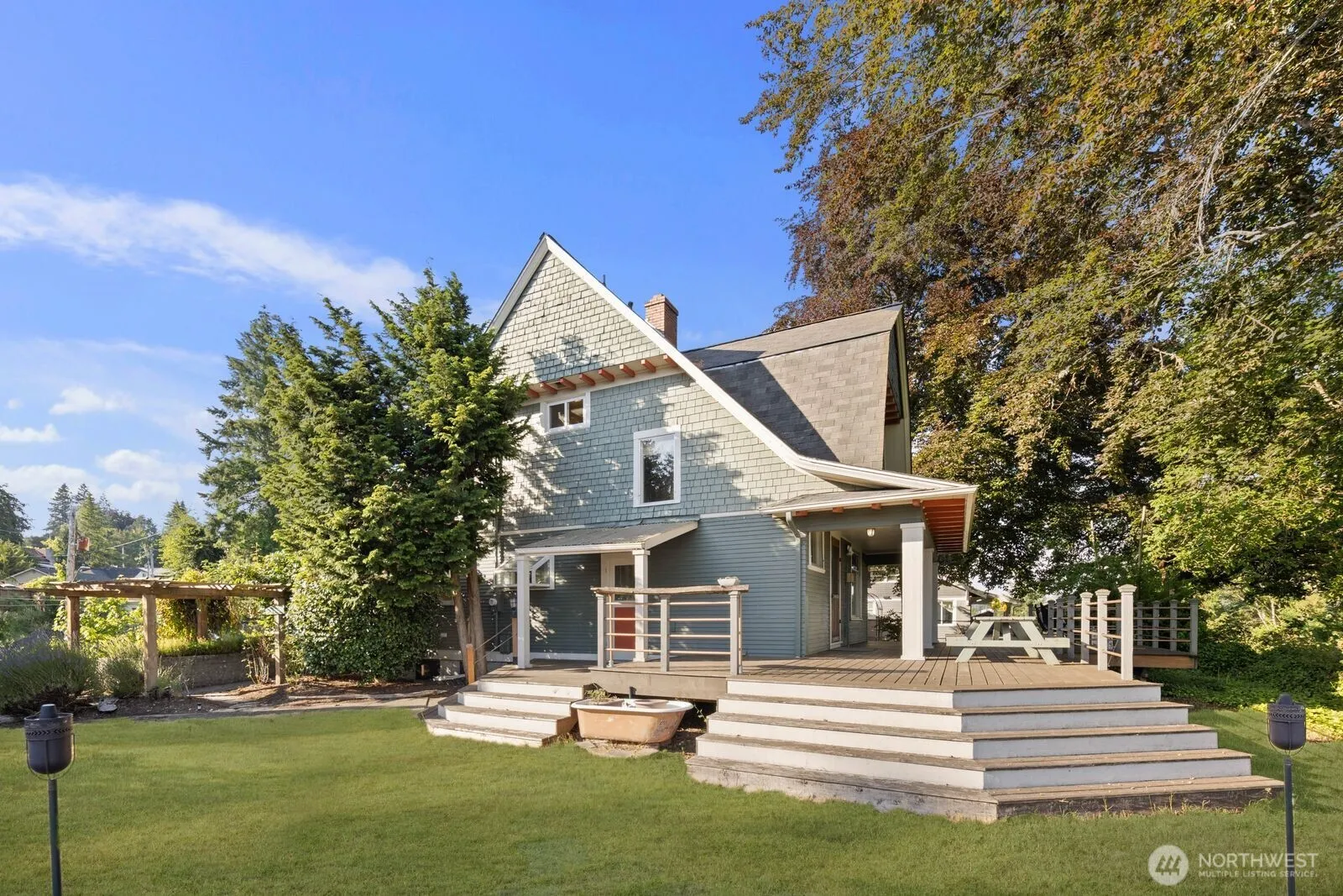 Property photo for 732 S Summit Avenue, Bremerton