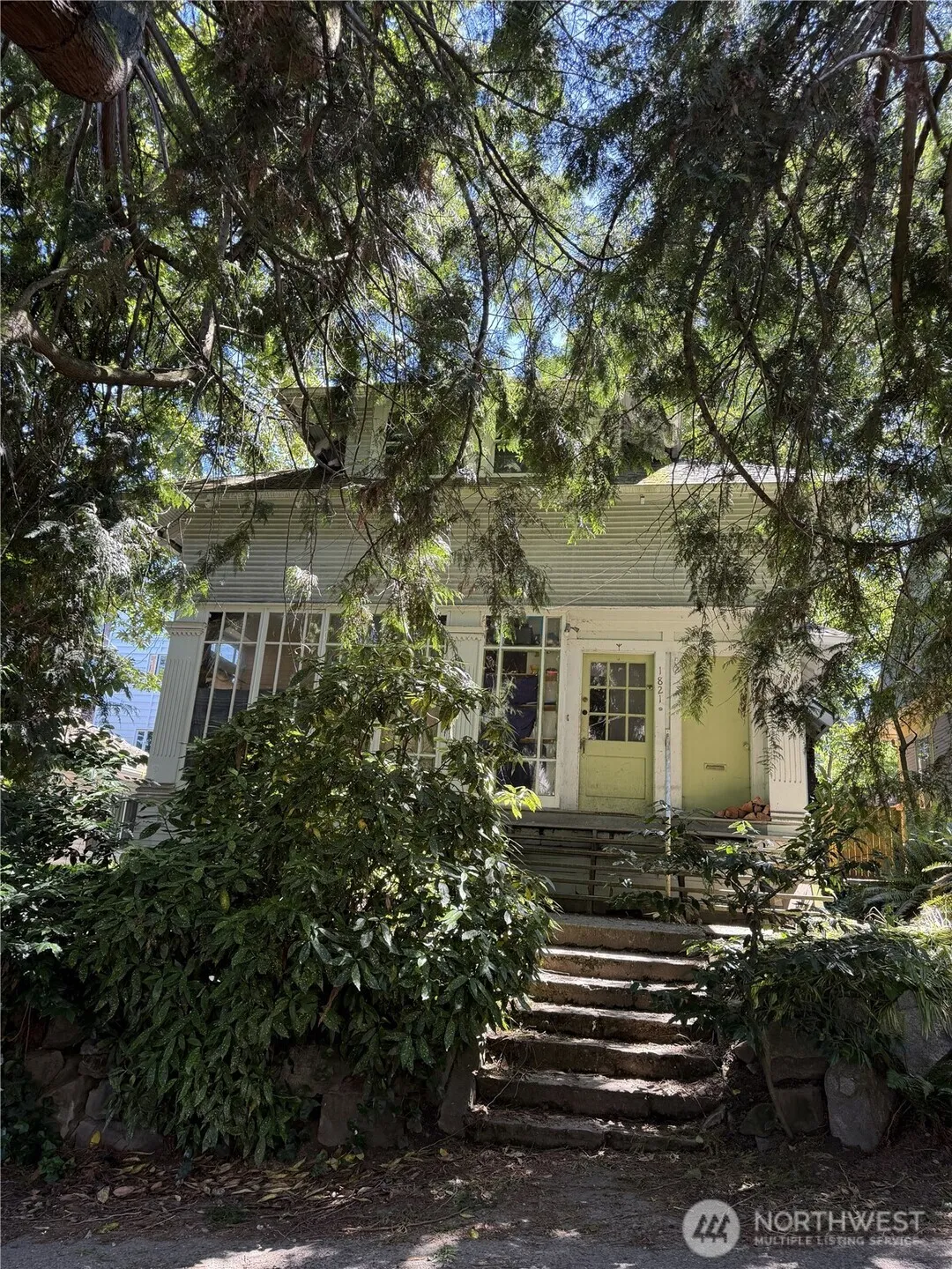 Property photo for 1821 E Howell Street, Seattle