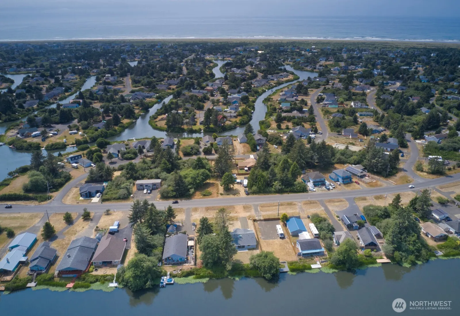 Property photo for 640 Point Brown Avenue Se, Ocean Shores photo 4