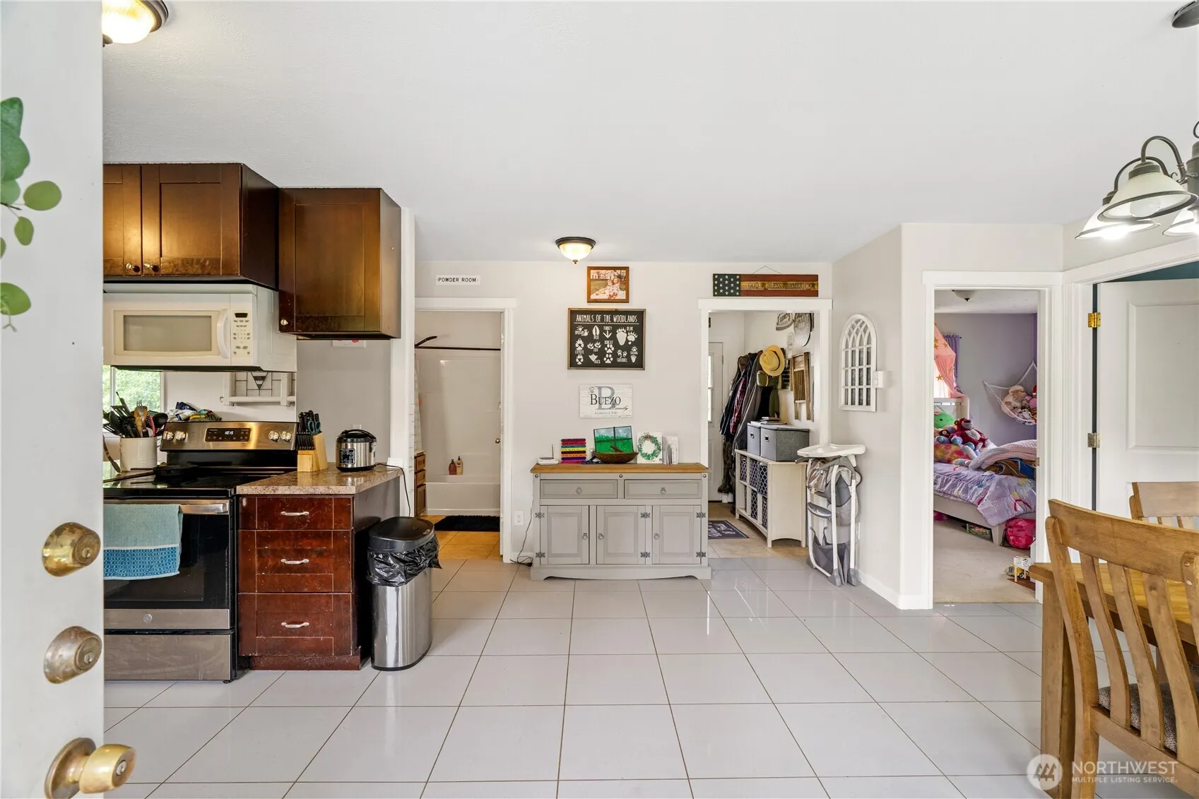 Property photo for 1904 North River Rd, Cosmopolis photo 2
