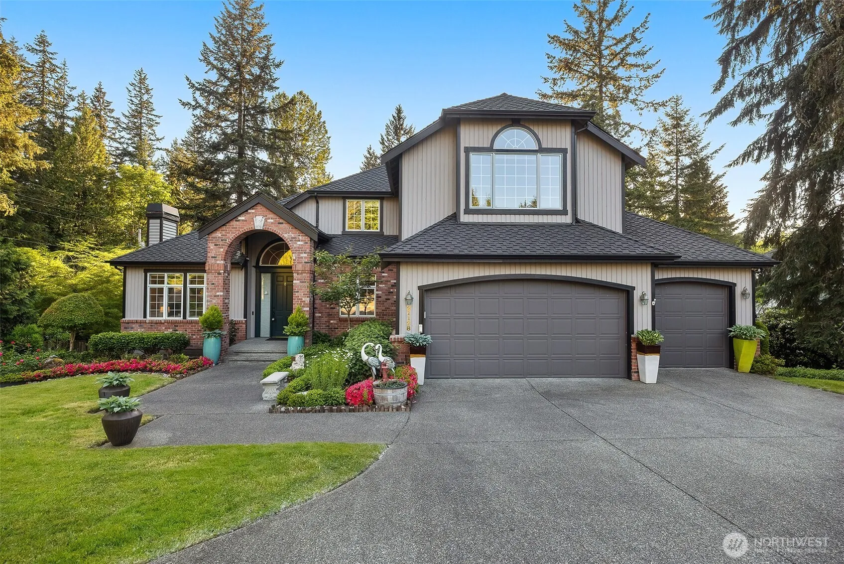 Property photo for 21128 120th Drive Se, Snohomish