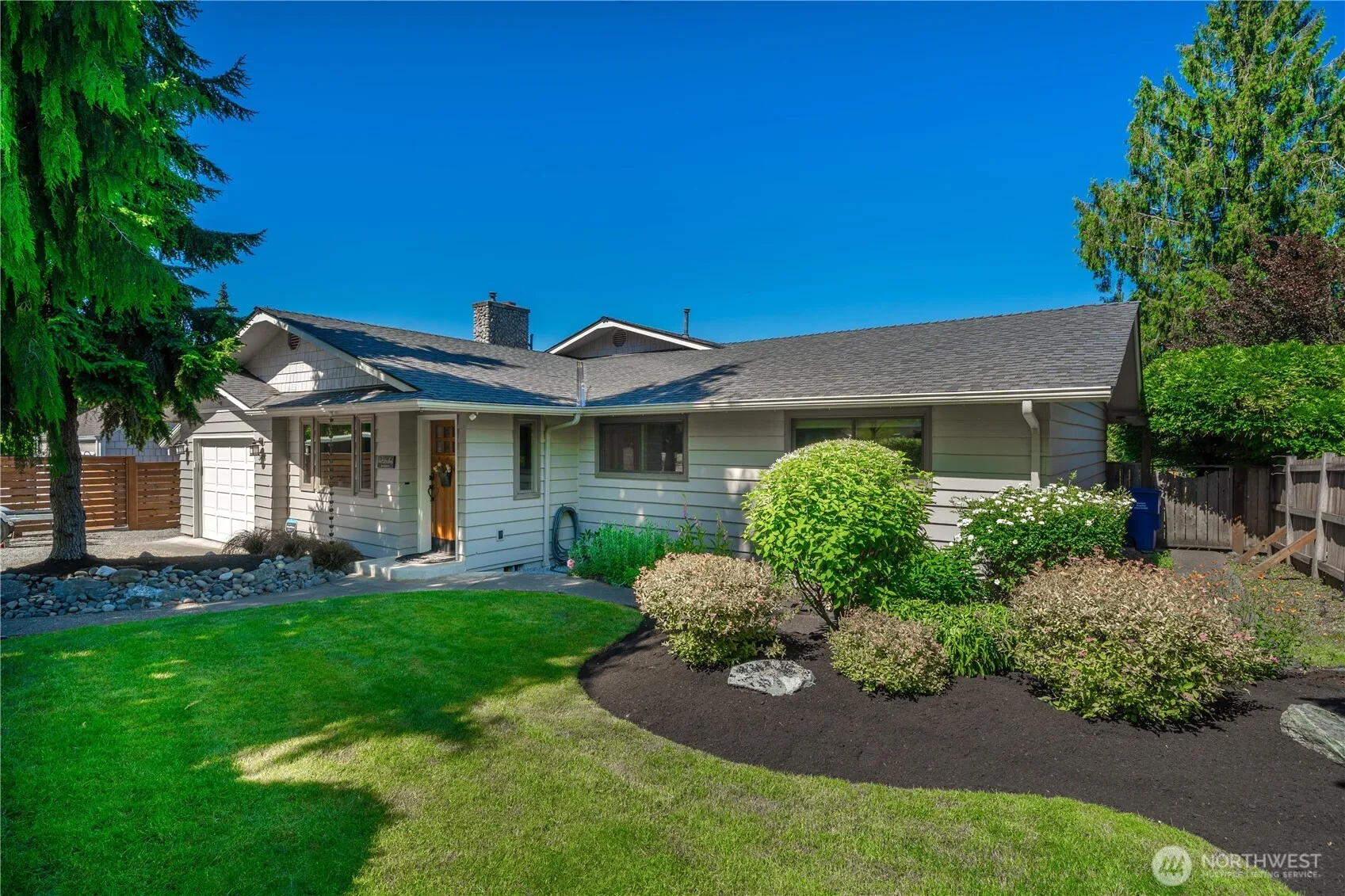 Property photo for 3605 Lakeridge Drive E, Lake Tapps photo 3