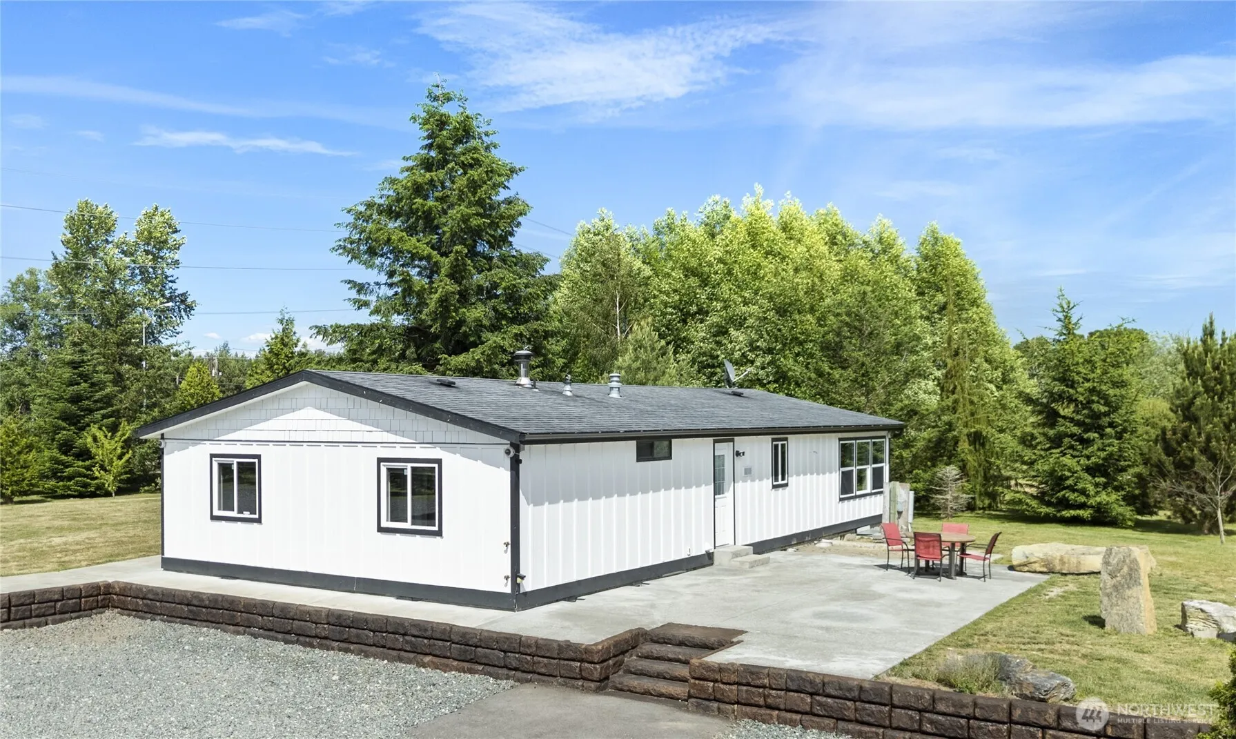 Property photo for 3471 Birch Bay Lynden Road, Custer photo 2