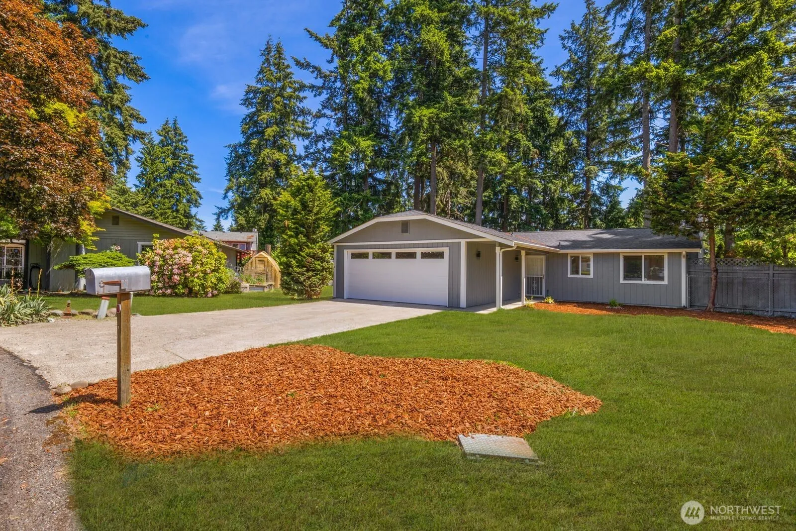 Property photo for 6708 161 St Court E, Puyallup photo 2