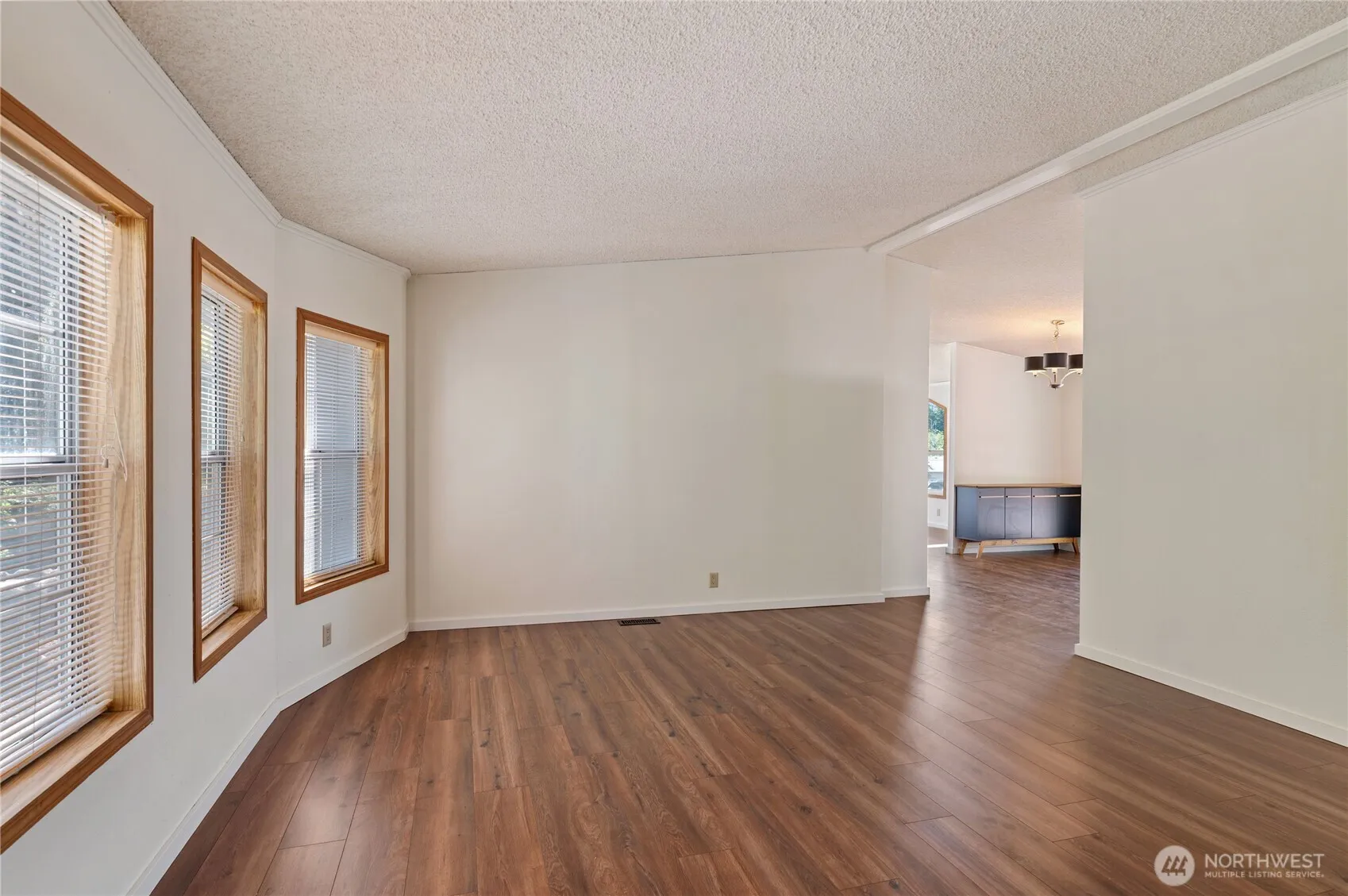 Property photo for 9466 Silver Creek Lane Nw, Bremerton photo 5