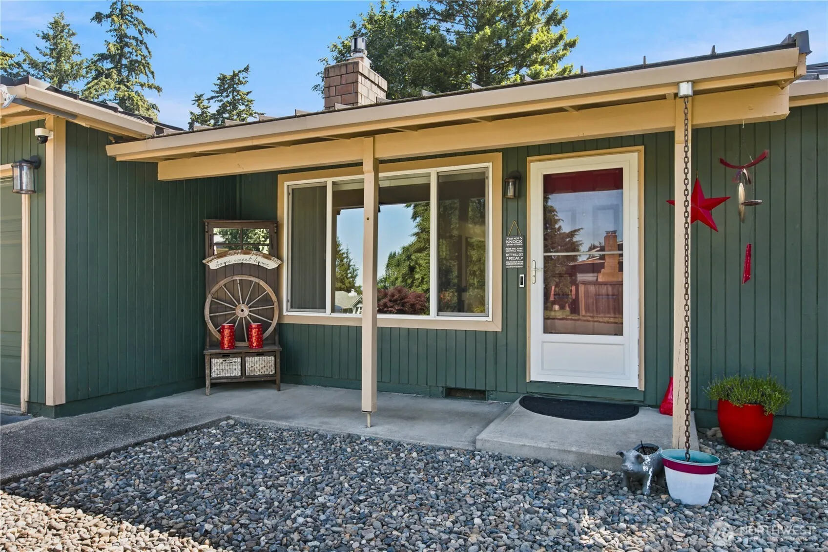 Property photo for 28504 23rd Avenue S, Federal Way photo 4