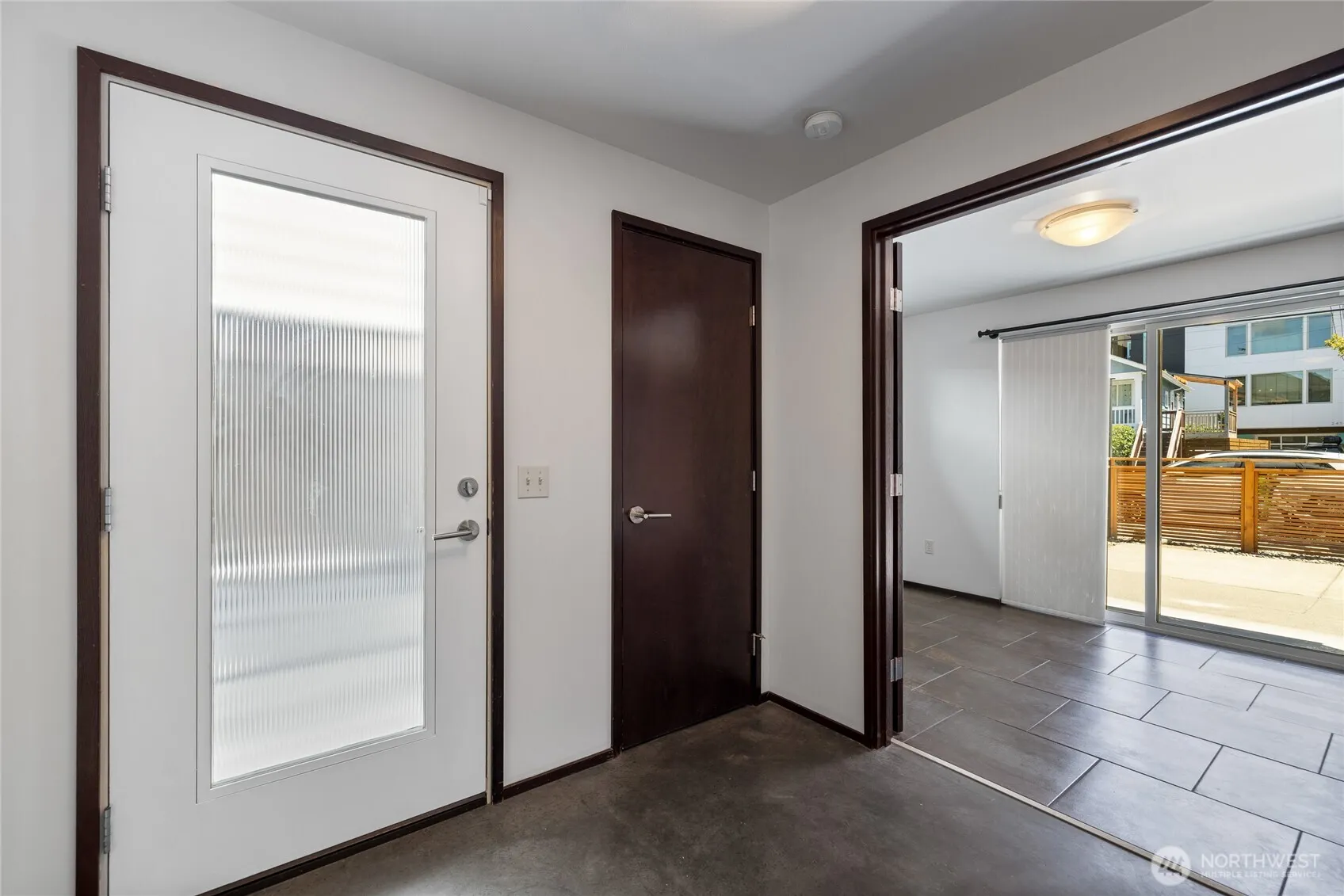 Property photo for 2451 55th Avenue Sw #a, Seattle photo 3