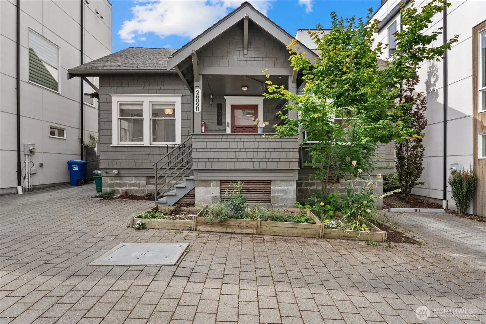 Property photo for 2609 Sw Adams Street #b, Seattle