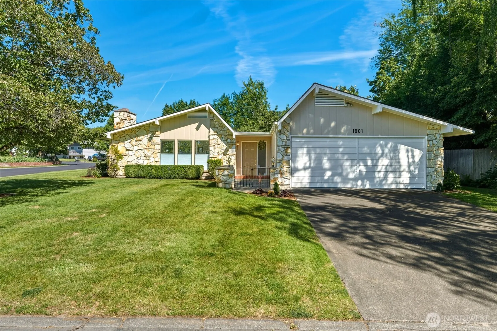 Property photo for 1801 Crestline Drive, Walla Walla photo 2