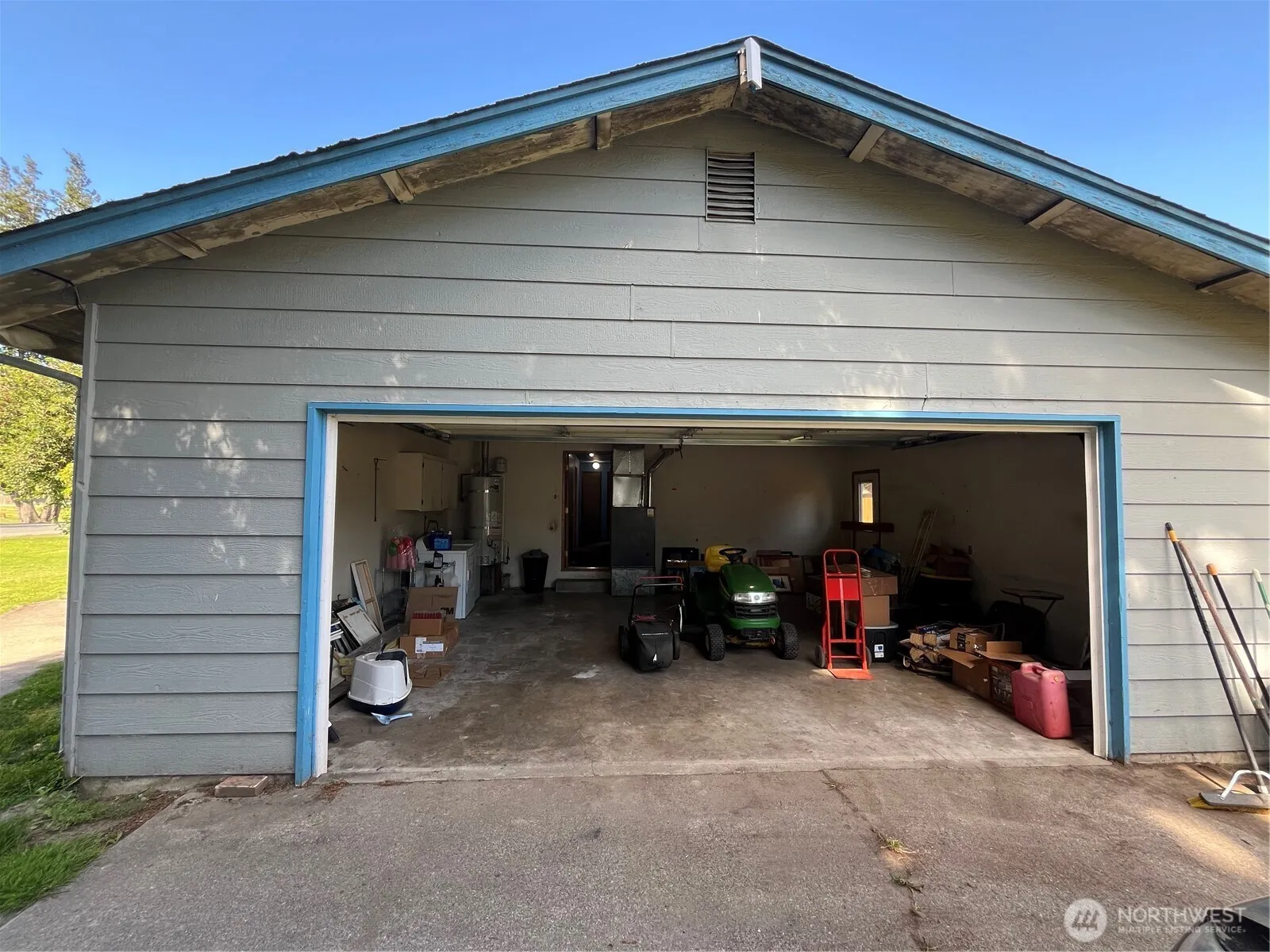 Property photo for 20291 Aliston Lane, Burlington photo 5
