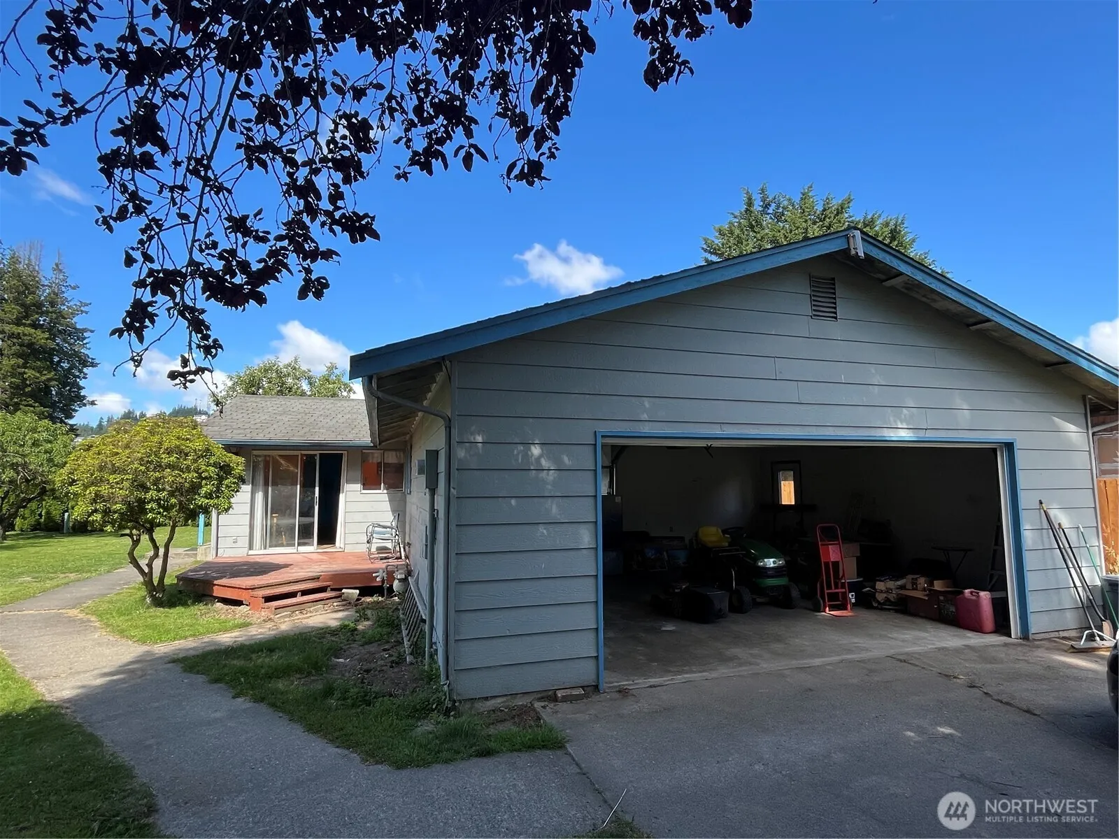 Property photo for 20291 Aliston Lane, Burlington photo 4