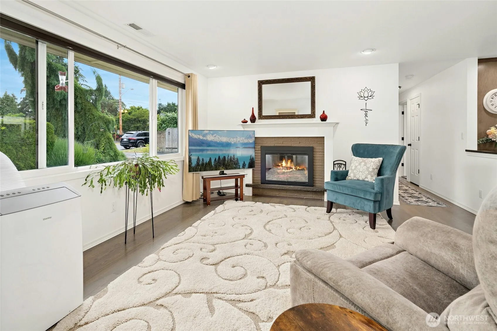 Property photo for 237 S 186th Street, Burien photo 5