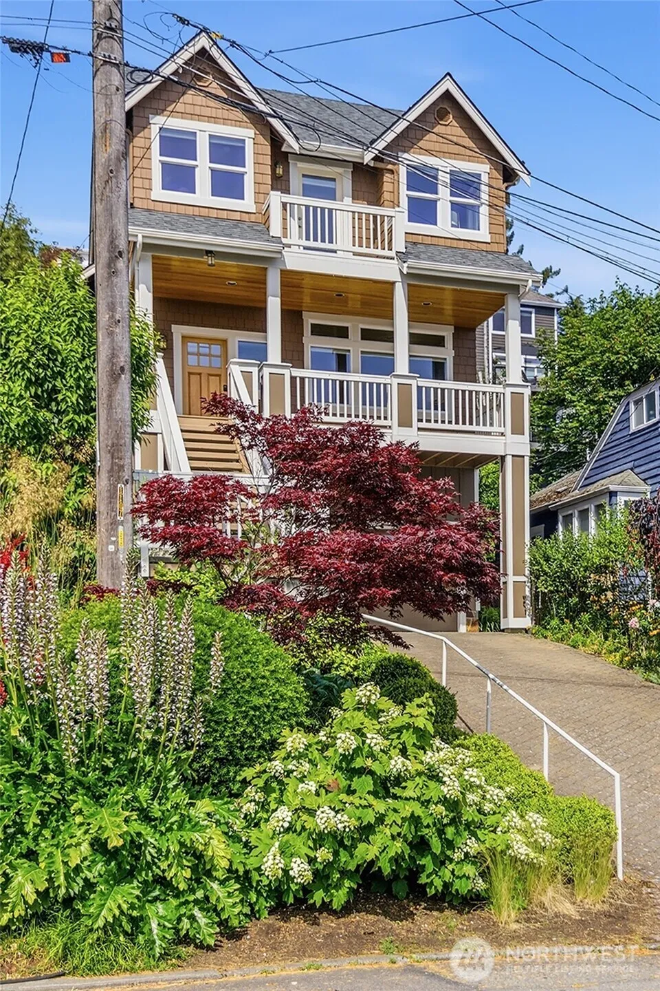 Property photo for 1125 Lake Washington Boulevard S, Seattle