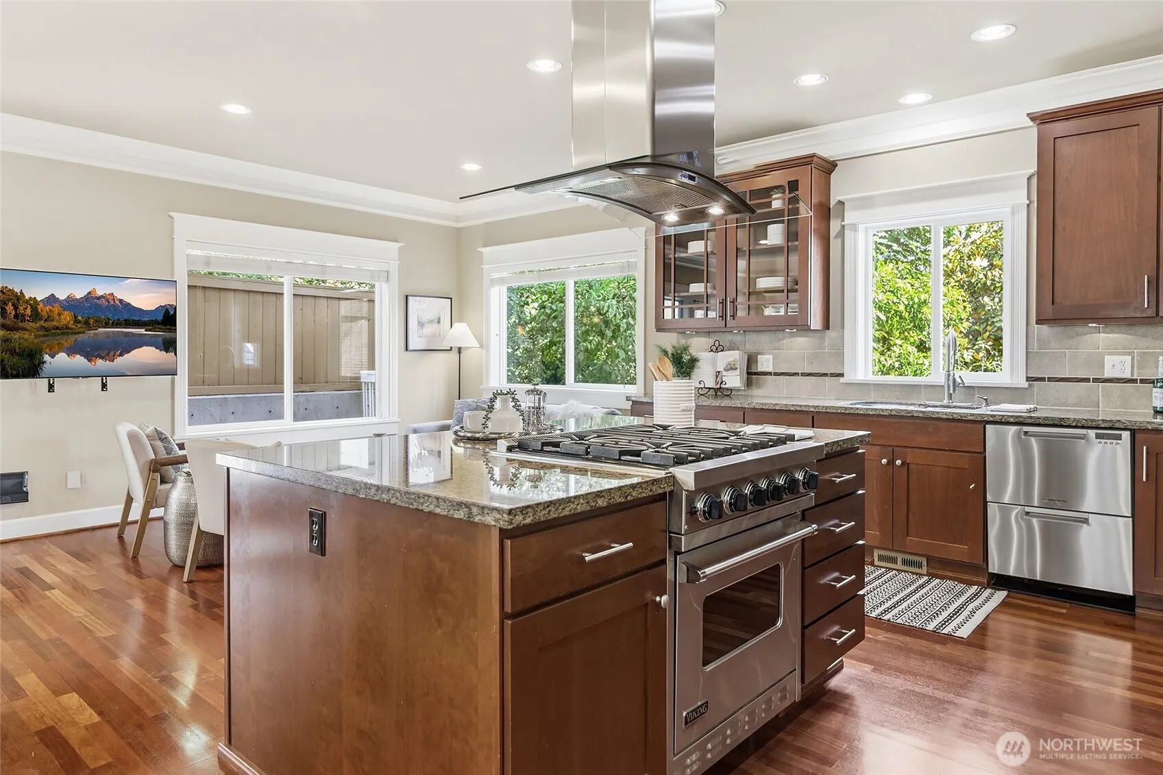 Property photo for 1125 Lake Washington Boulevard S, Seattle photo 5