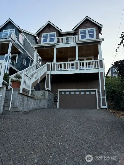 Property photo for 1125 Lake Washington Boulevard S, Seattle