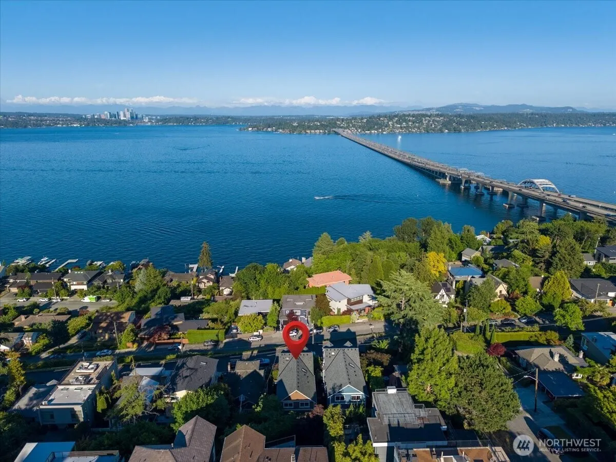 Property photo for 1125 Lake Washington Boulevard S, Seattle photo 4