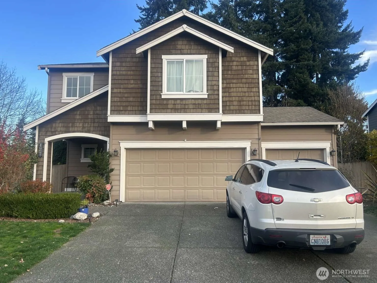 Property photo for 437 20th Street Nw, Puyallup