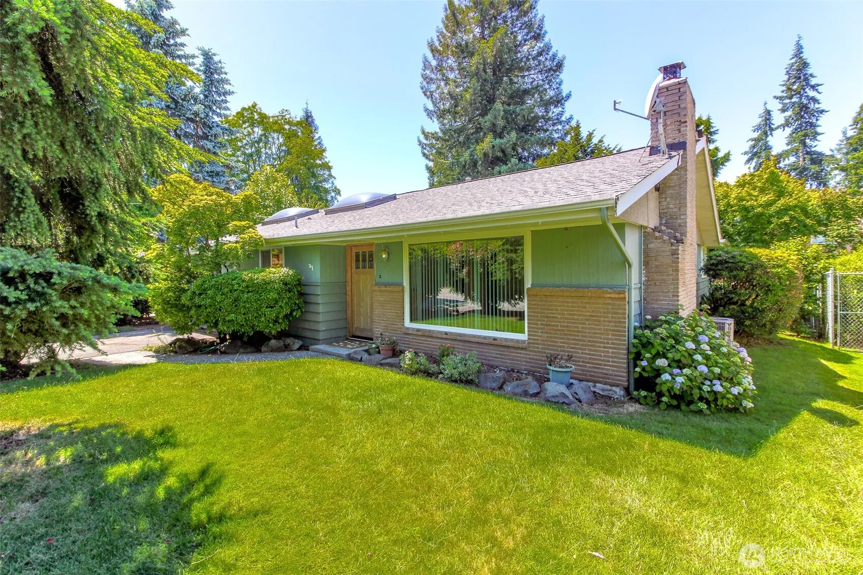 Property photo for 20123 4th Avenue S, Des Moines