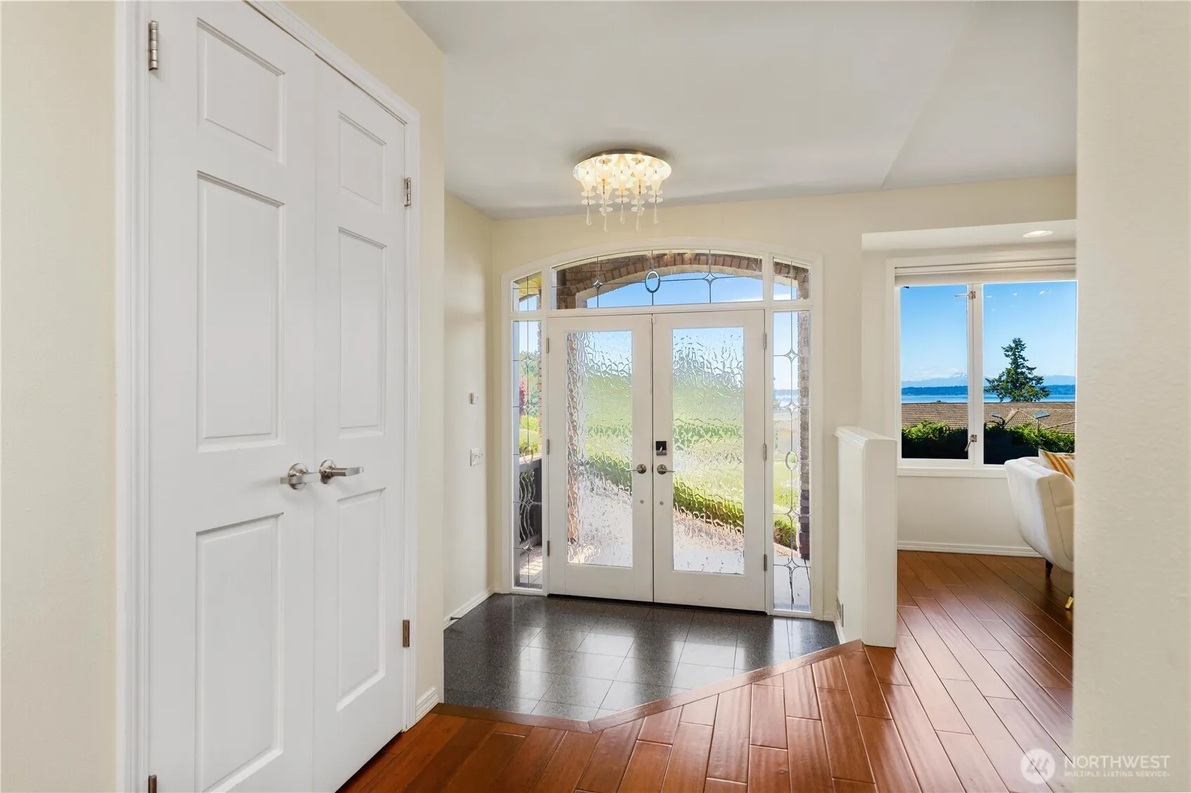 Property photo for 7723 168th Place Sw, Edmonds photo 4