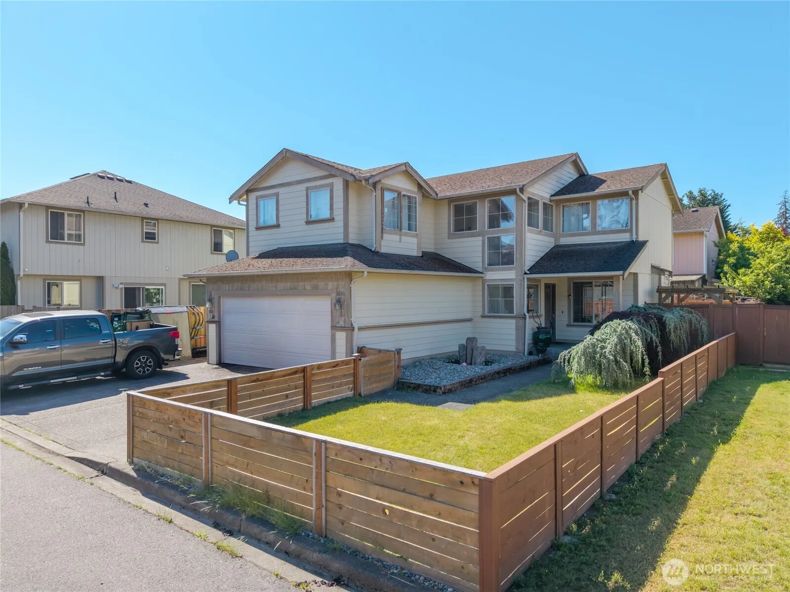 Property photo for 2910 S 78th Street, Tacoma photo 2