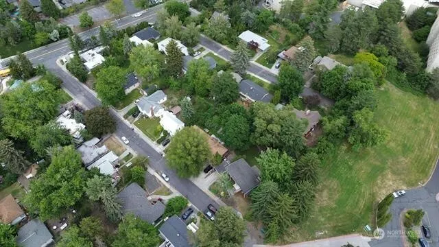 Property photo for 1000 Ne Duncan Lane, Pullman photo 3