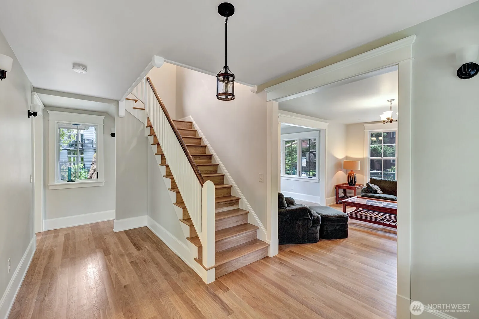 Property photo for 1708 18th Avenue, Seattle photo 2