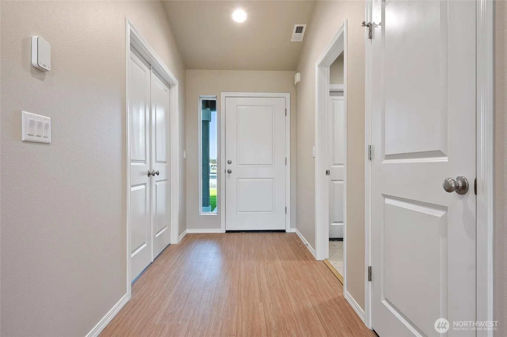 Property photo for 2910 Road 13.6 Sw, Royal City photo 4