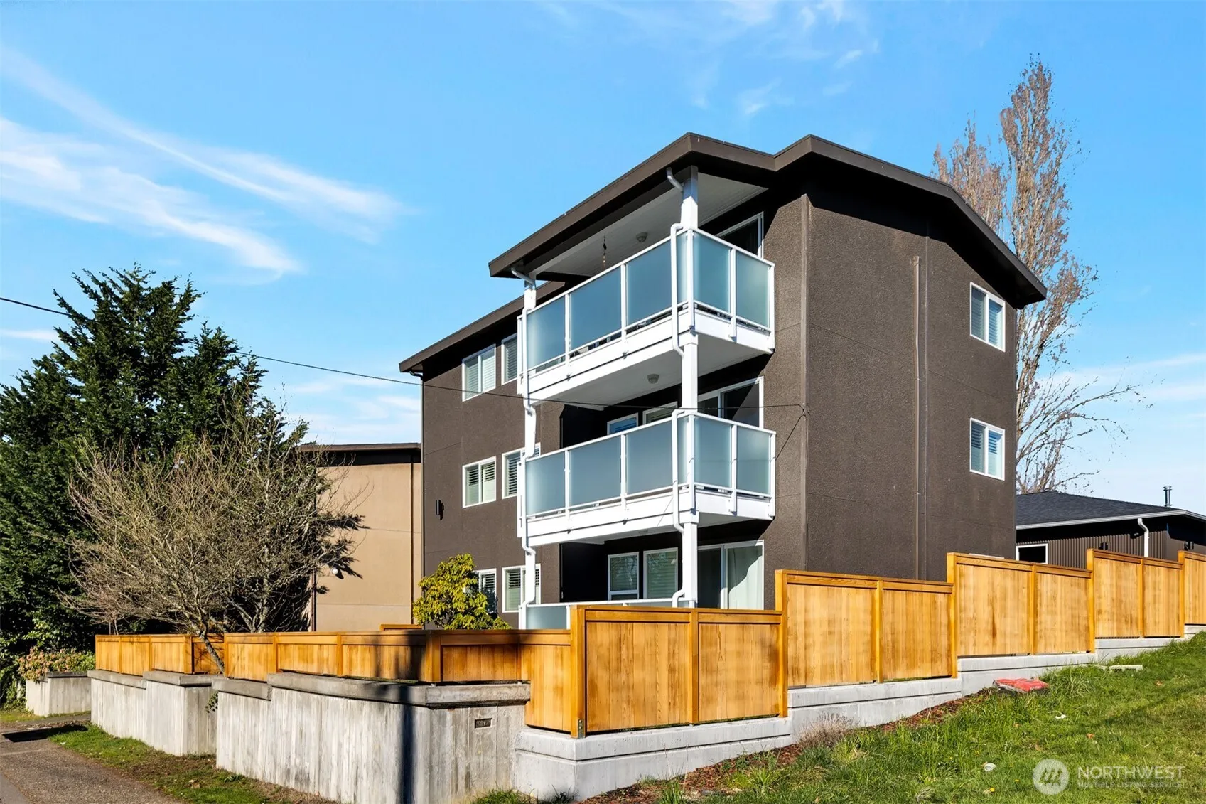 Property photo for 1016 Sw 152nd Street #b, Burien