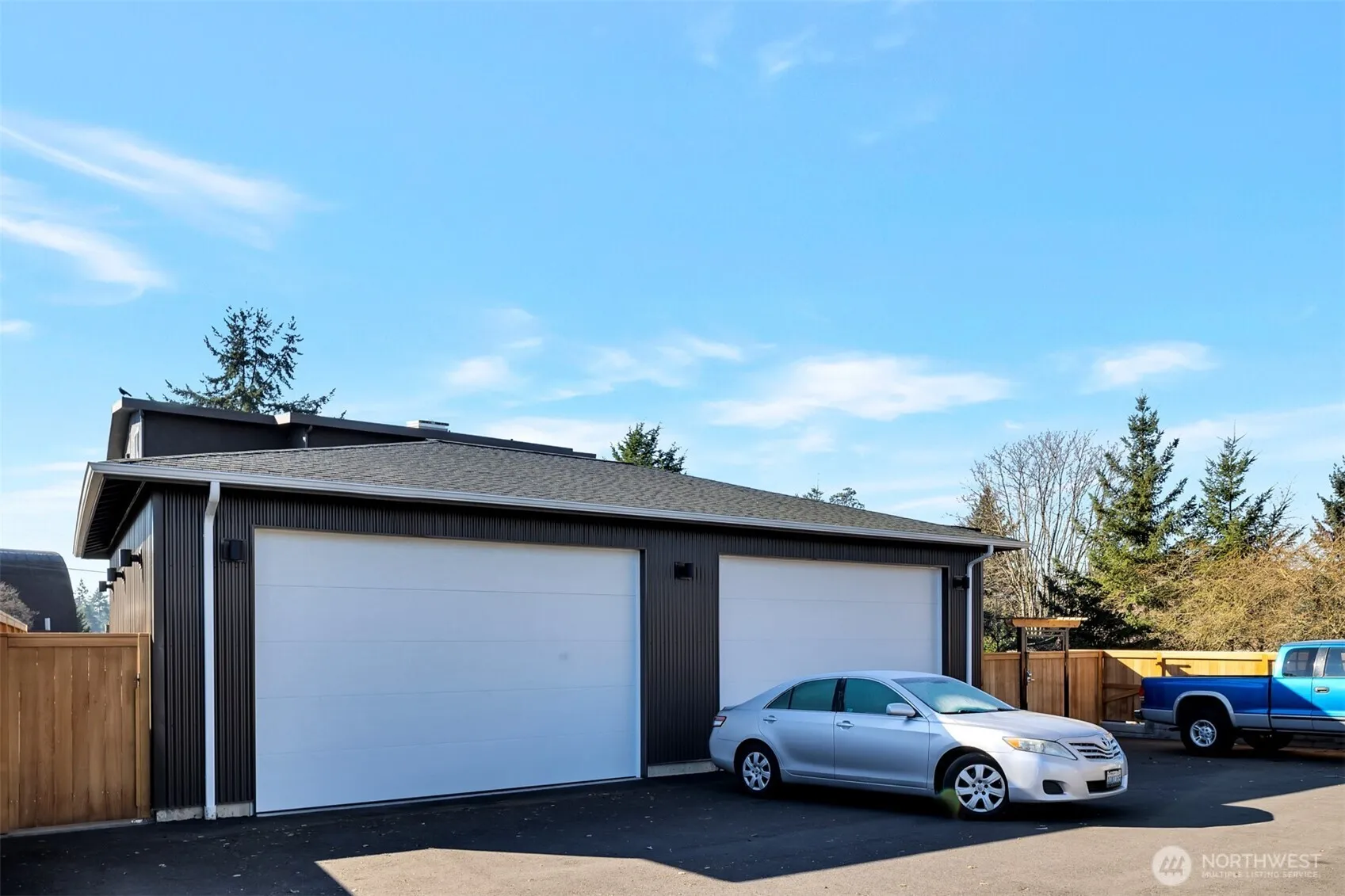 Property photo for 1016 Sw 152nd Street #b, Burien photo 4
