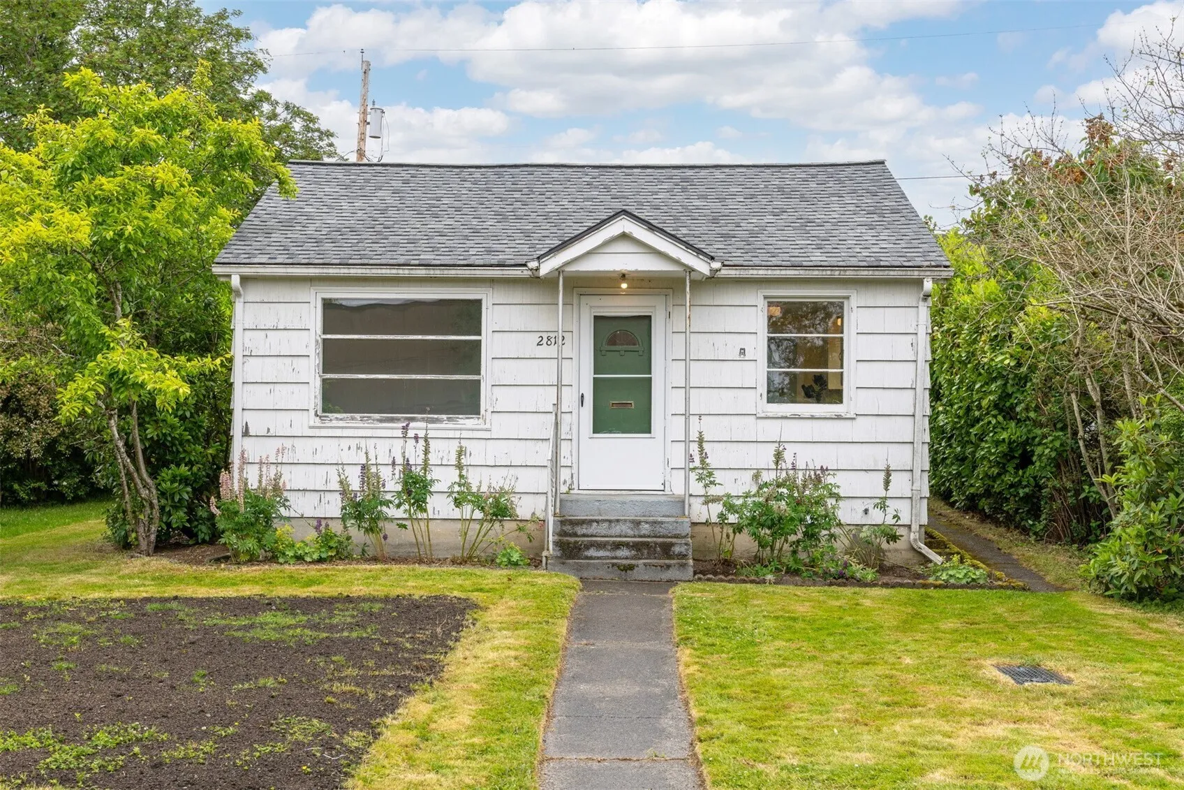 Property photo for 2812 Vallette Street, Bellingham photo 2